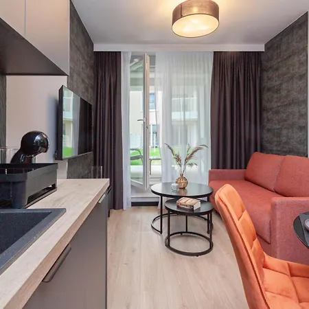 アパート Apartly- Garden Ii Z Prywatnym Ogrodem W Centrum &widok *