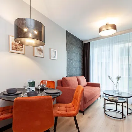 アパート Apartly- Garden Ii Z Prywatnym Ogrodem W Centrum &widok