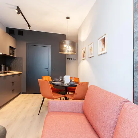 Apartly- Garden Ii Z Prywatnym Ogrodem W Centrum &widok アパート シュチェチン