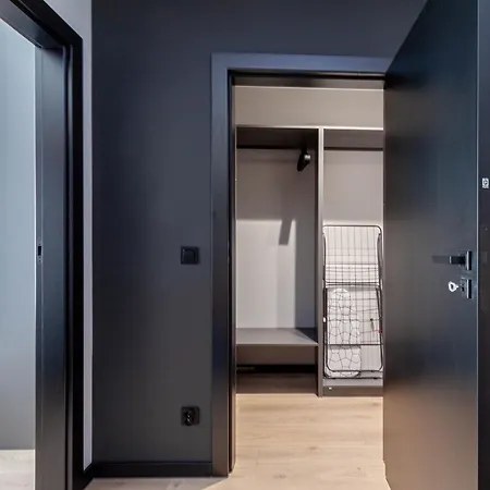 Apartly- Garden Ii Z Prywatnym Ogrodem W Centrum &widok * シュチェチン